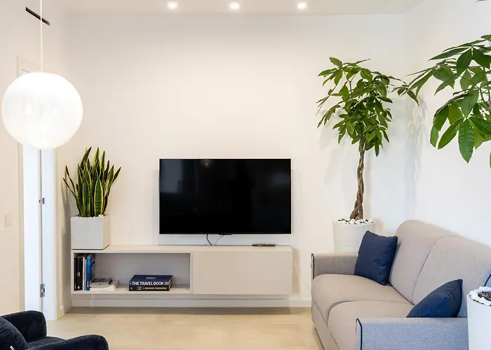 Dkv Collection Rhome- Pigneto - 4 Stops Colosseum Рим