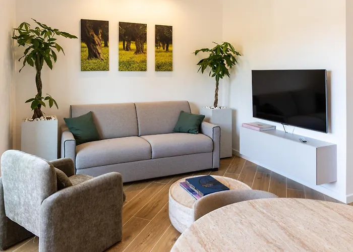 Апартаменты Dkv Collection Rhome- Pigneto - 4 Stops Colosseum
