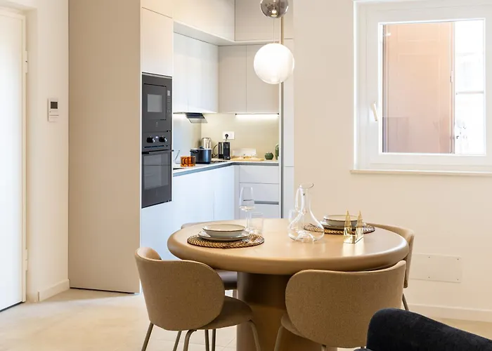 Dkv Collection Rhome- Pigneto - 4 Stops Colosseum Рим